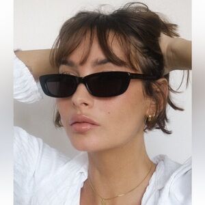 Lu Goldie x Taylor LaShae TL04 in black